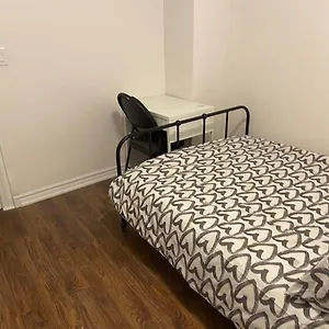 Budget Quad With En Bathroom 36b Maison d'hôtes