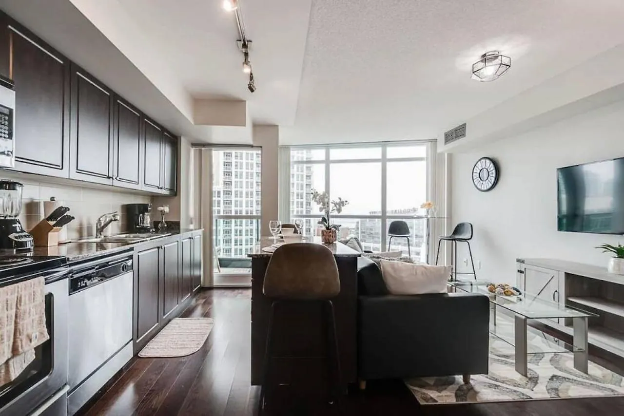 Beautiful 1Bd 1Ba Condo Lake And City Views Toronto 0*,  Canada