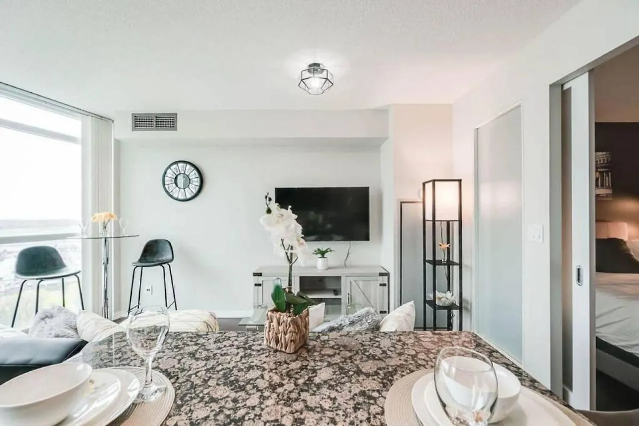 Beautiful 1Bd 1Ba Condo Lake And City Views Toronto 0*,  Canada