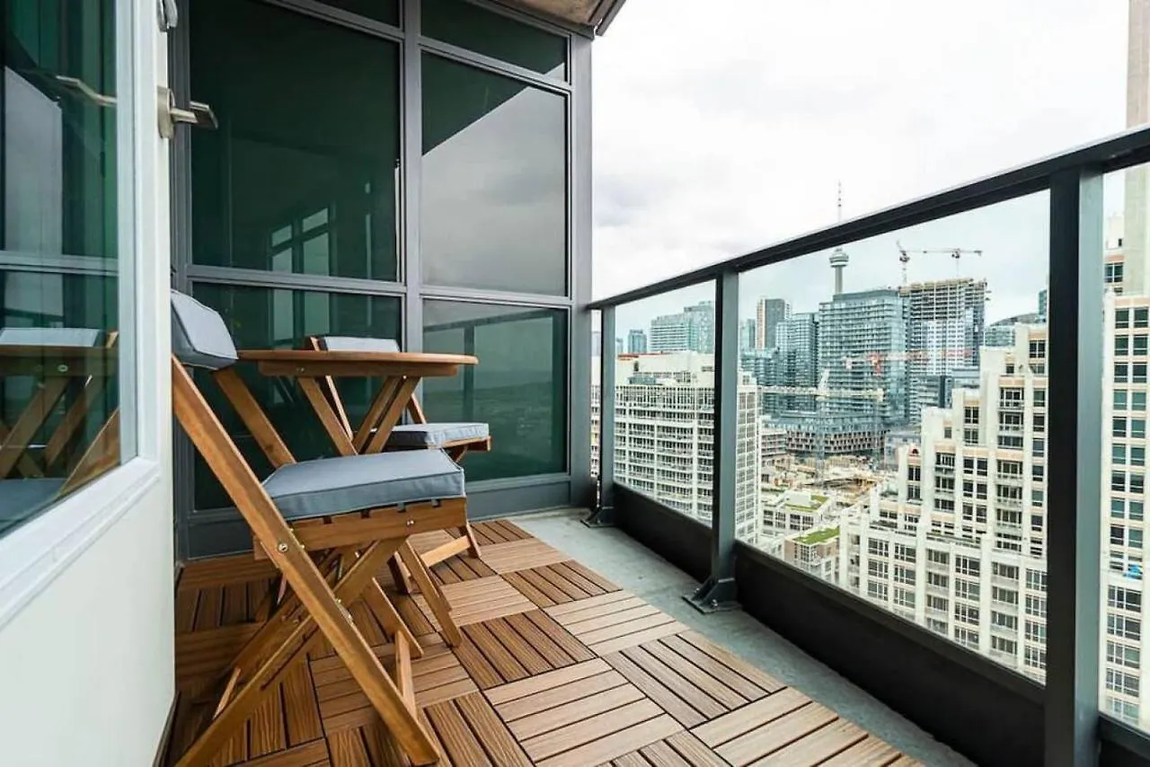 Holiday home Beautiful 1Bd 1Ba Condo Lake And City Views Toronto Canada